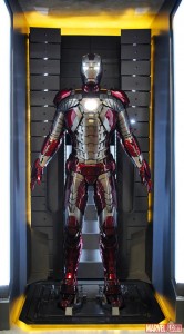 Iron_Man_Armor_MK_V_(Earth-199999)_001