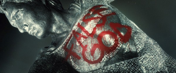 batman-v-superman-trailer-screengrab-11-600x249