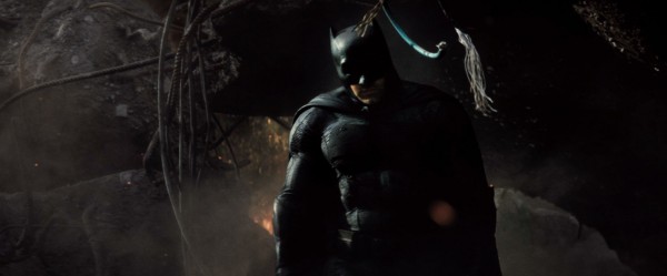 batman-v-superman-trailer-screengrab-24-600x249