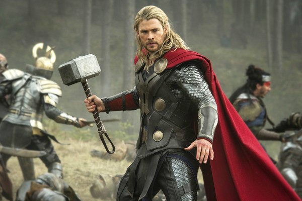 UCM - Thor O Mundo Sombrio