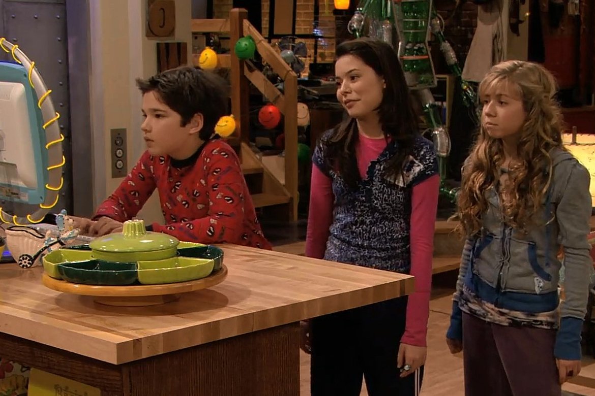 Crítica | iCarly - 1X01: iPilot - Plano Crítico